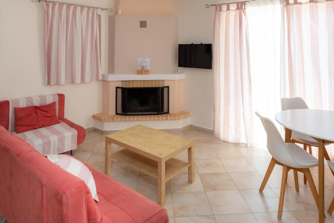 Modi Resort Xiropigado Ngoại thất bức ảnh