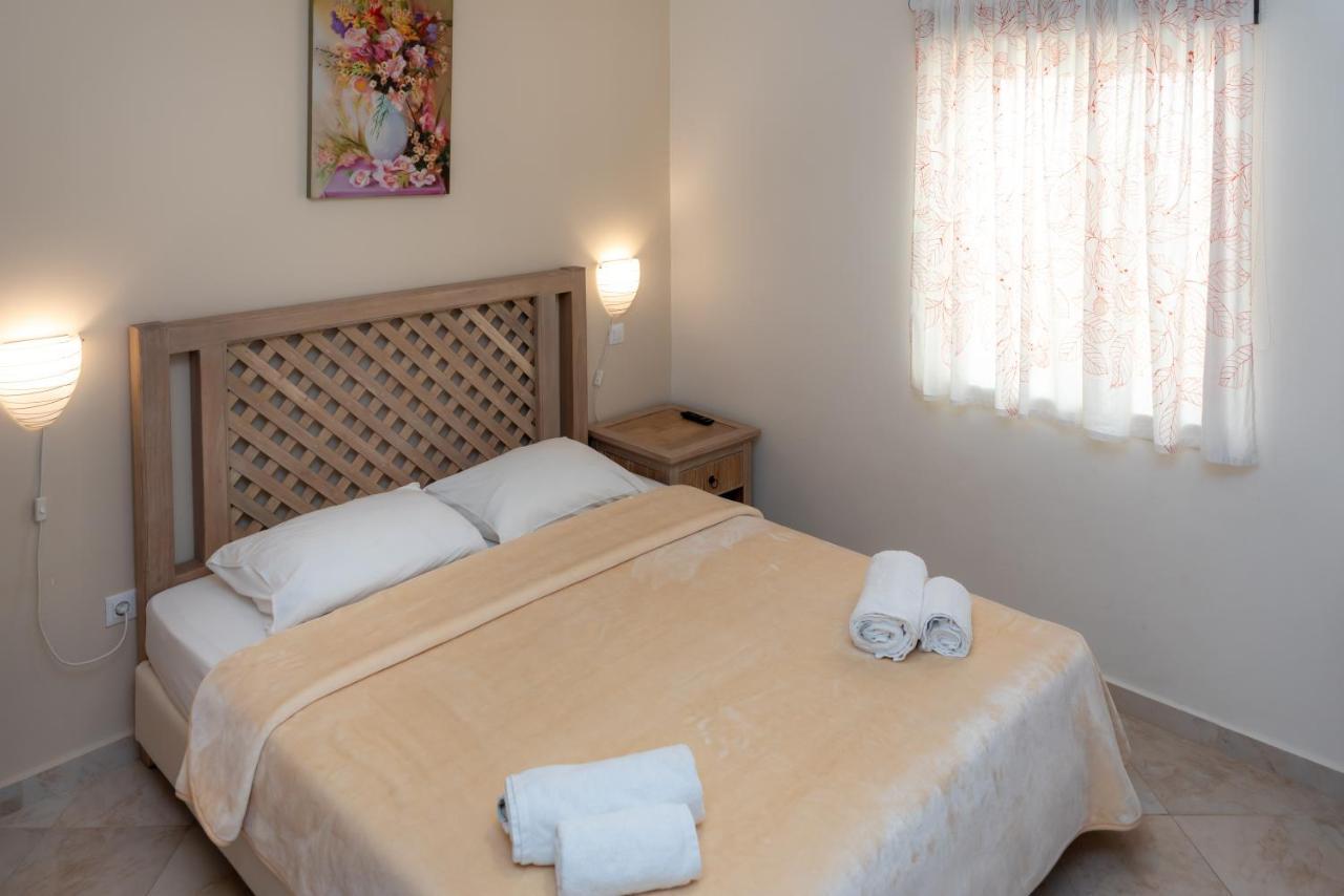 Modi Resort Xiropigado Ngoại thất bức ảnh