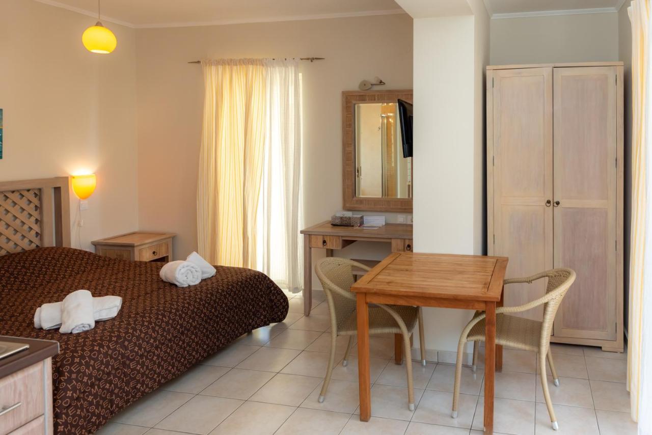 Modi Resort Xiropigado Ngoại thất bức ảnh