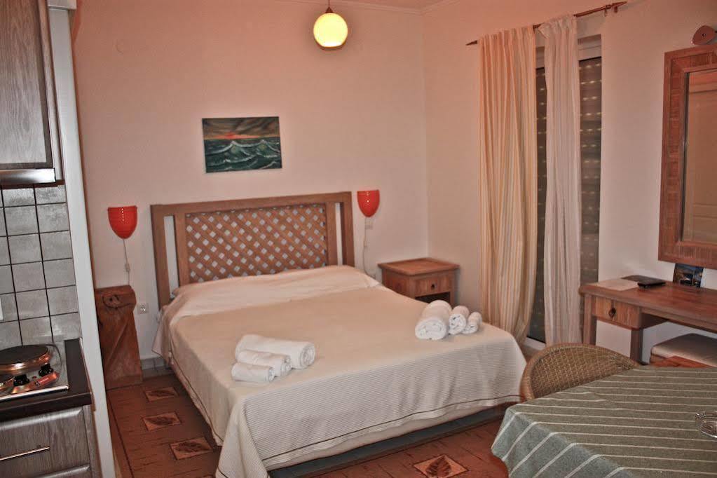 Modi Resort Xiropigado Ngoại thất bức ảnh